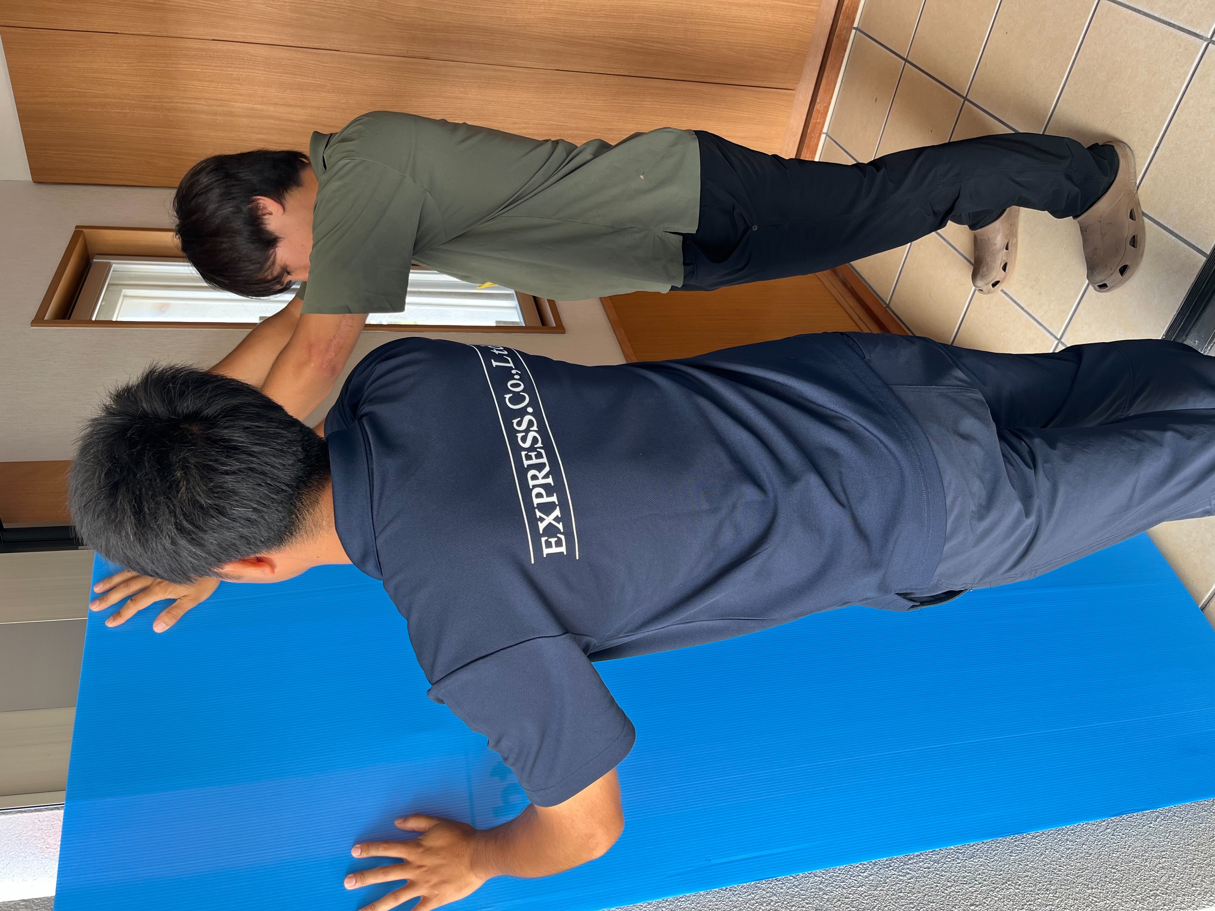 Images 株式会社EXPRESS