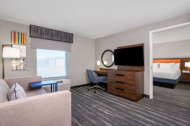 Images Hampton Inn & Suites Muncie
