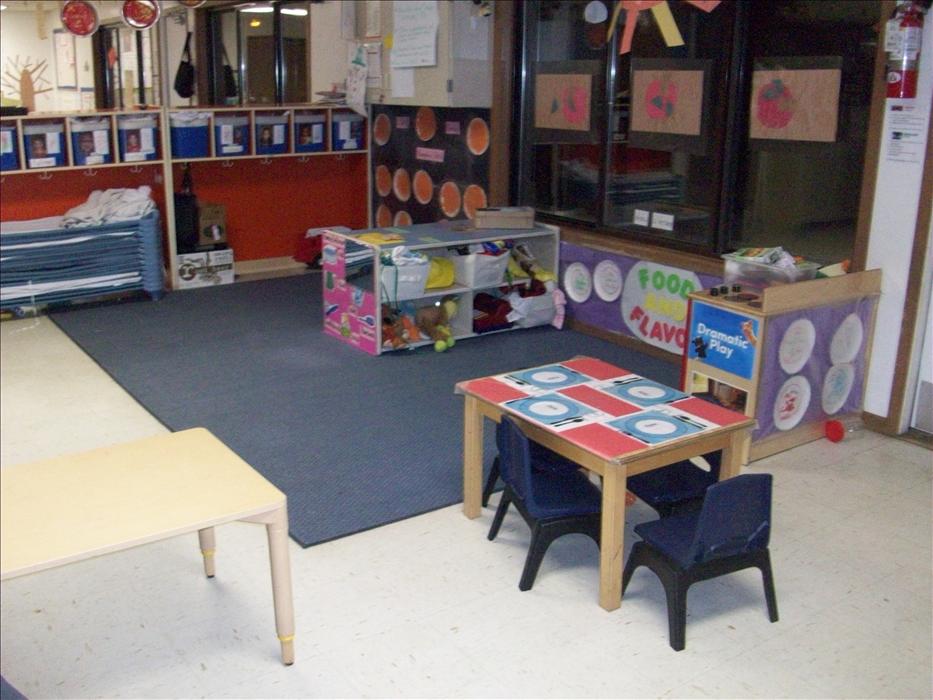 Discovery Preschool (Twos) Classroom West Cedar Rapids KinderCare Cedar Rapids (319)396-5391