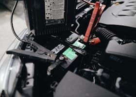 K31 Mobile Tire and Roadside Assistance Image