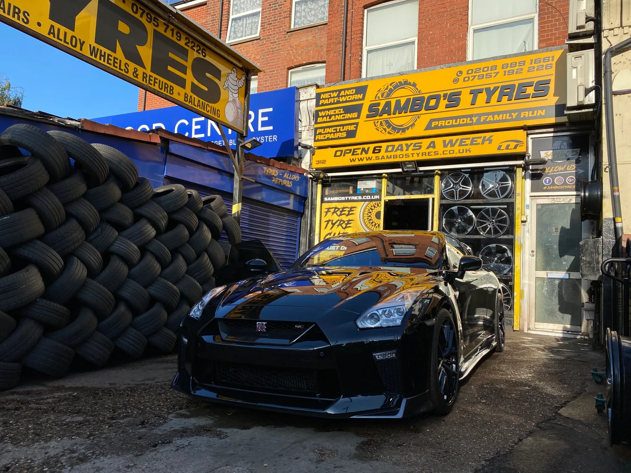 Images Sambo's Tyres