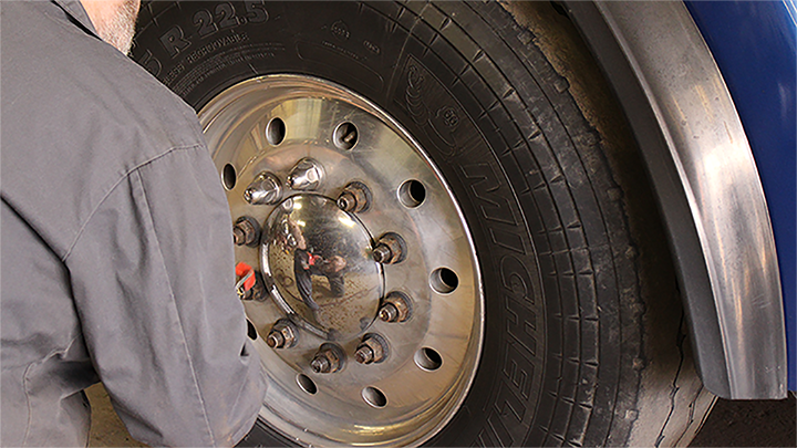 Images Bauer Built Tire & Service