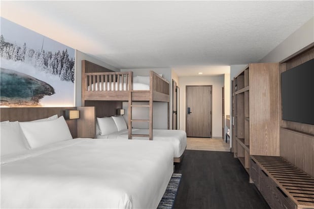 Images Starlite Yellowstone, Tapestry Collection by Hilton