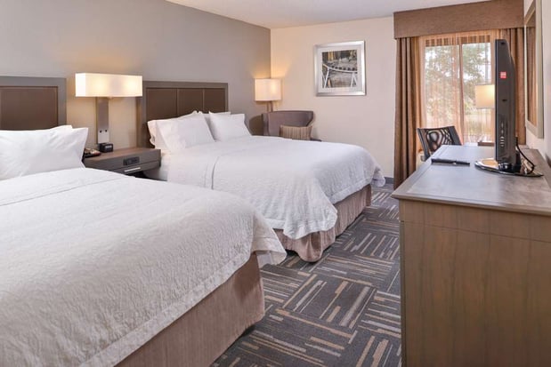 Images Hampton Inn closest to Universal Orlando