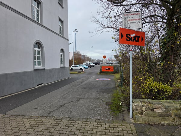 Bilder SIXT Autovermietung Leverkusen