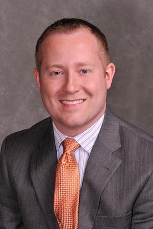 Images Edward Jones - Financial Advisor: Dustin Dake, CFP®