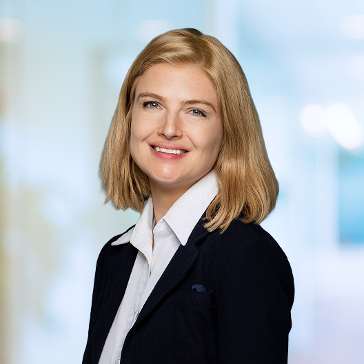 Jennifer Perehinec headshot.