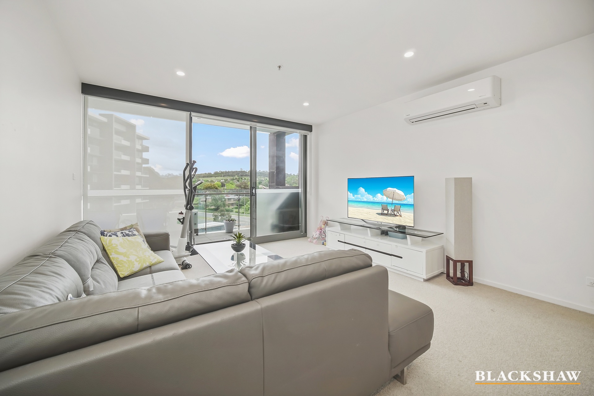 Images Blackshaw Real Estate Queanbeyan & Jerrabomberra