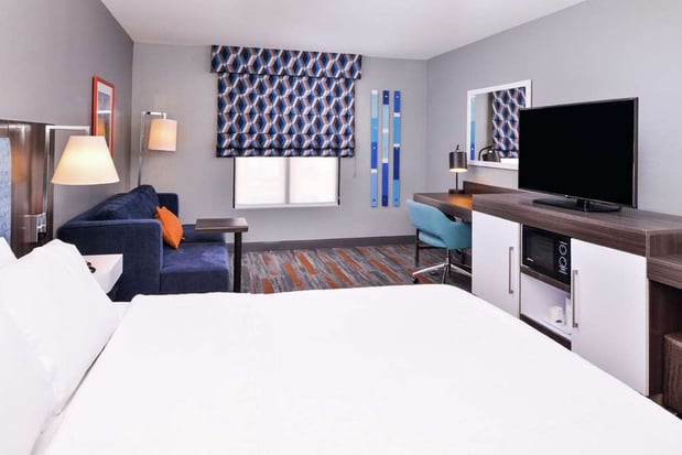 Images Hampton Inn & Suites Legacy Park-Frisco