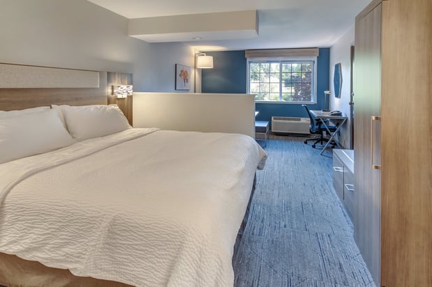 Images Holiday Inn Express Portland East - Troutdale by IHG