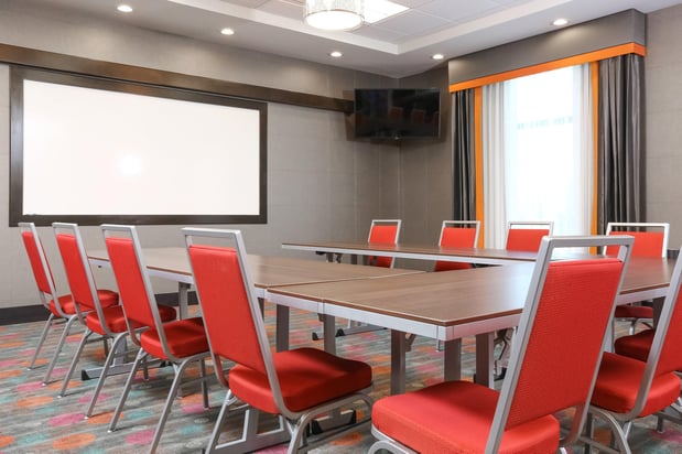 Images Holiday Inn Express Moline - Quad Cities by IHG