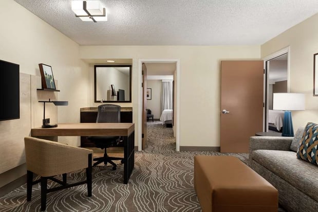 Images Embassy Suites by Hilton Phoenix Tempe