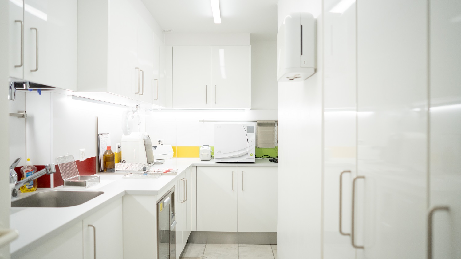 Zahnarztpraxis Resident, Weinmanngasse 10 in Küsnacht ZH