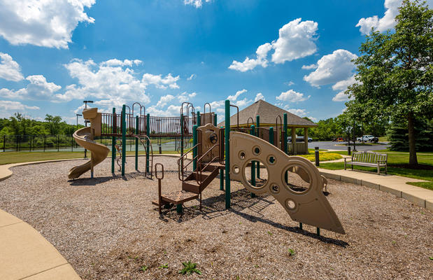 Images Highland Woods by Pulte Homes