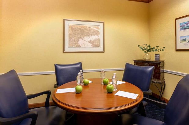 Images Hampton Inn & Suites Jacksonville Deerwood Park