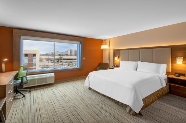 Images Holiday Inn Express & Suites Phoenix - Airport North by IHG