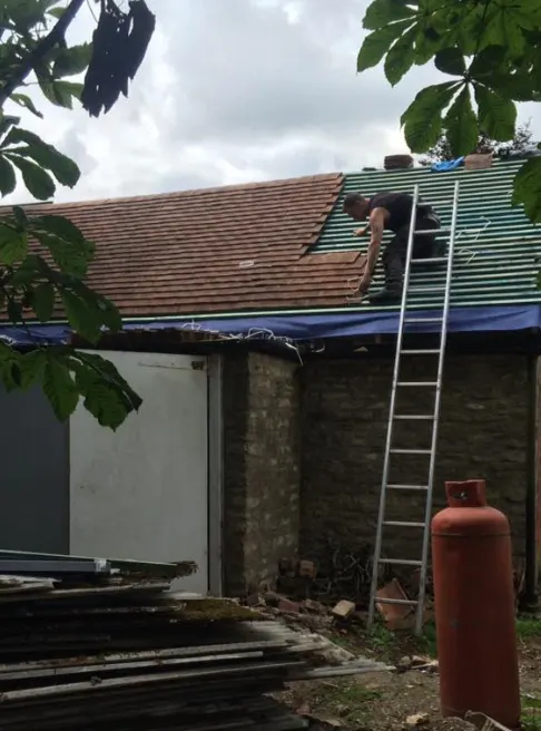 Images First 4 Roofing