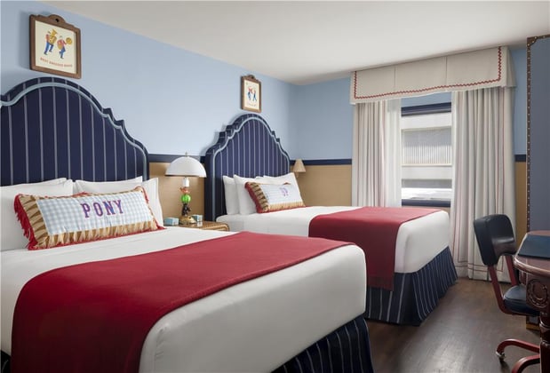 Images Graduate by Hilton Dallas