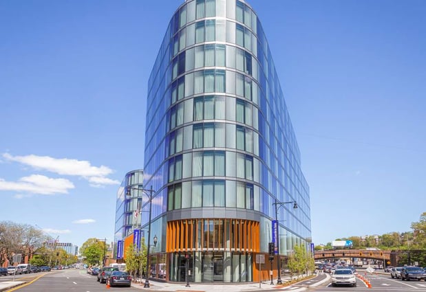 Images Hilton Garden Inn Boston Brookline