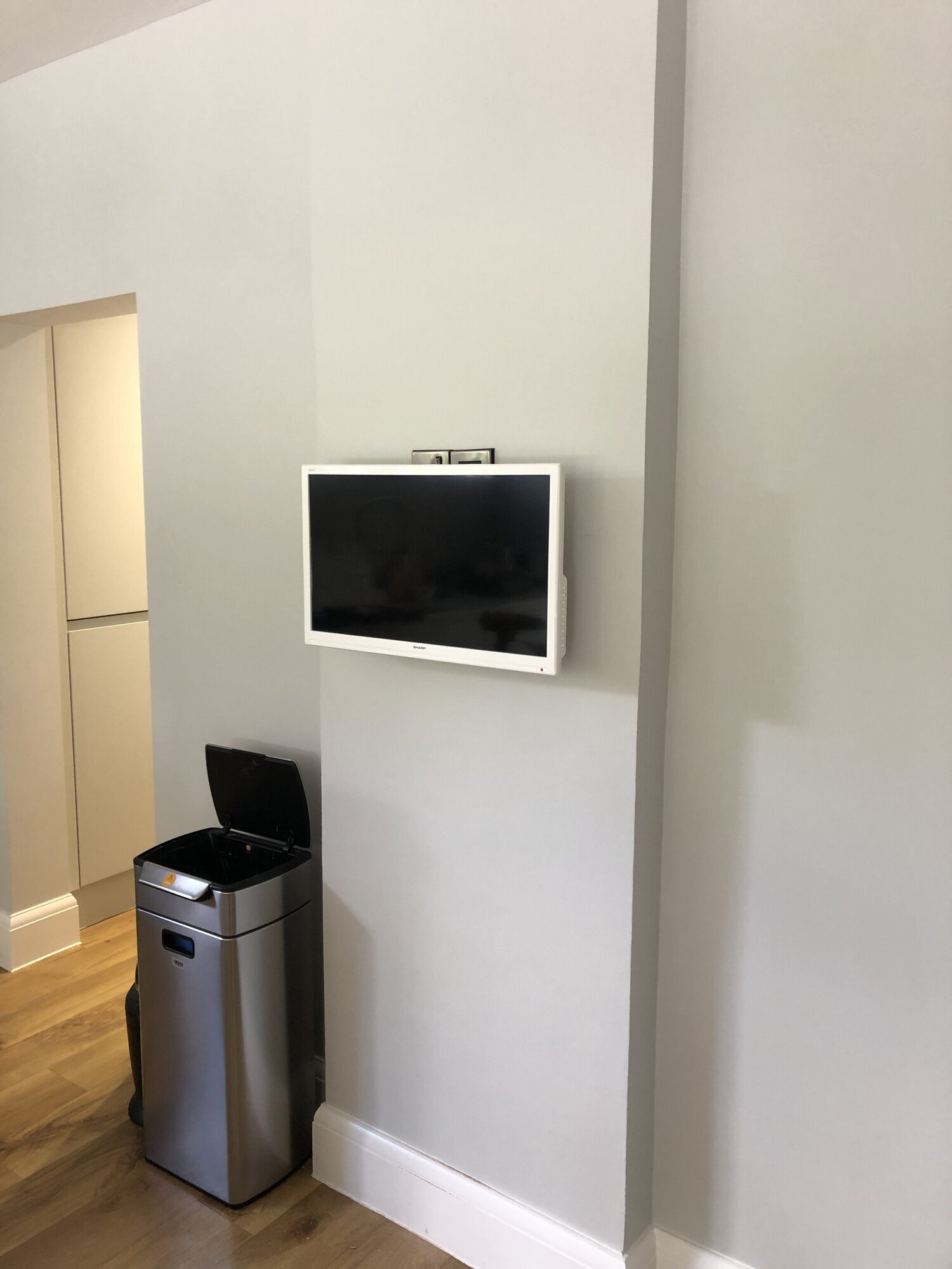 Images Hitches & Glitches Electrical Services