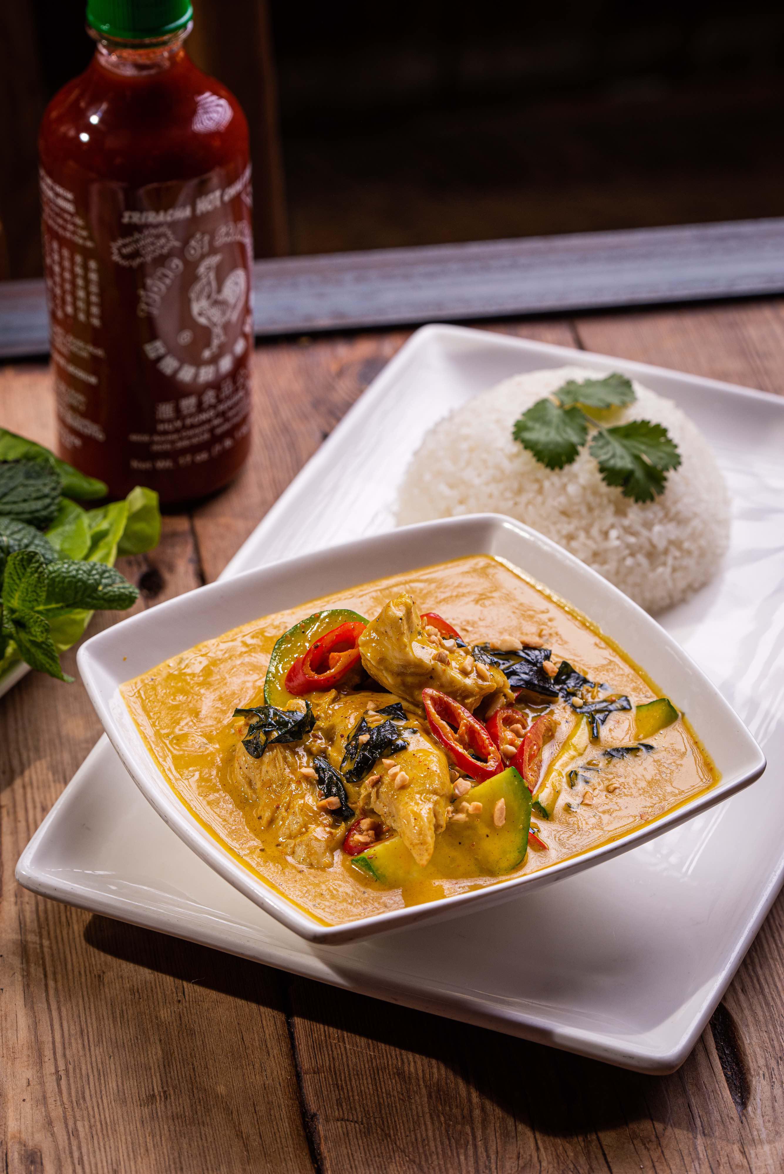 Fresh, Gluten-free curry Pho Sheffield 01144 900010