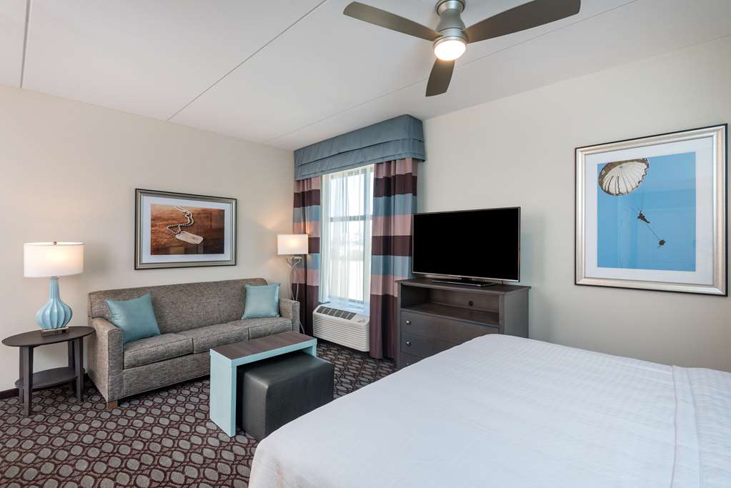 Guest room