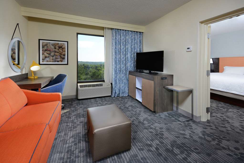 Guest room