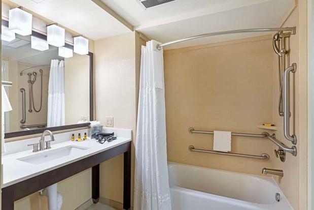 Images Best Western Plus Thornburg Inn & Suites