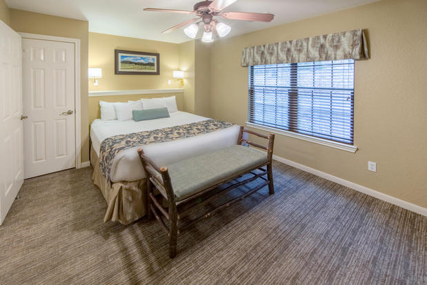 Images Holiday Inn Club Vacations Piney Shores Resort Lake Conroe