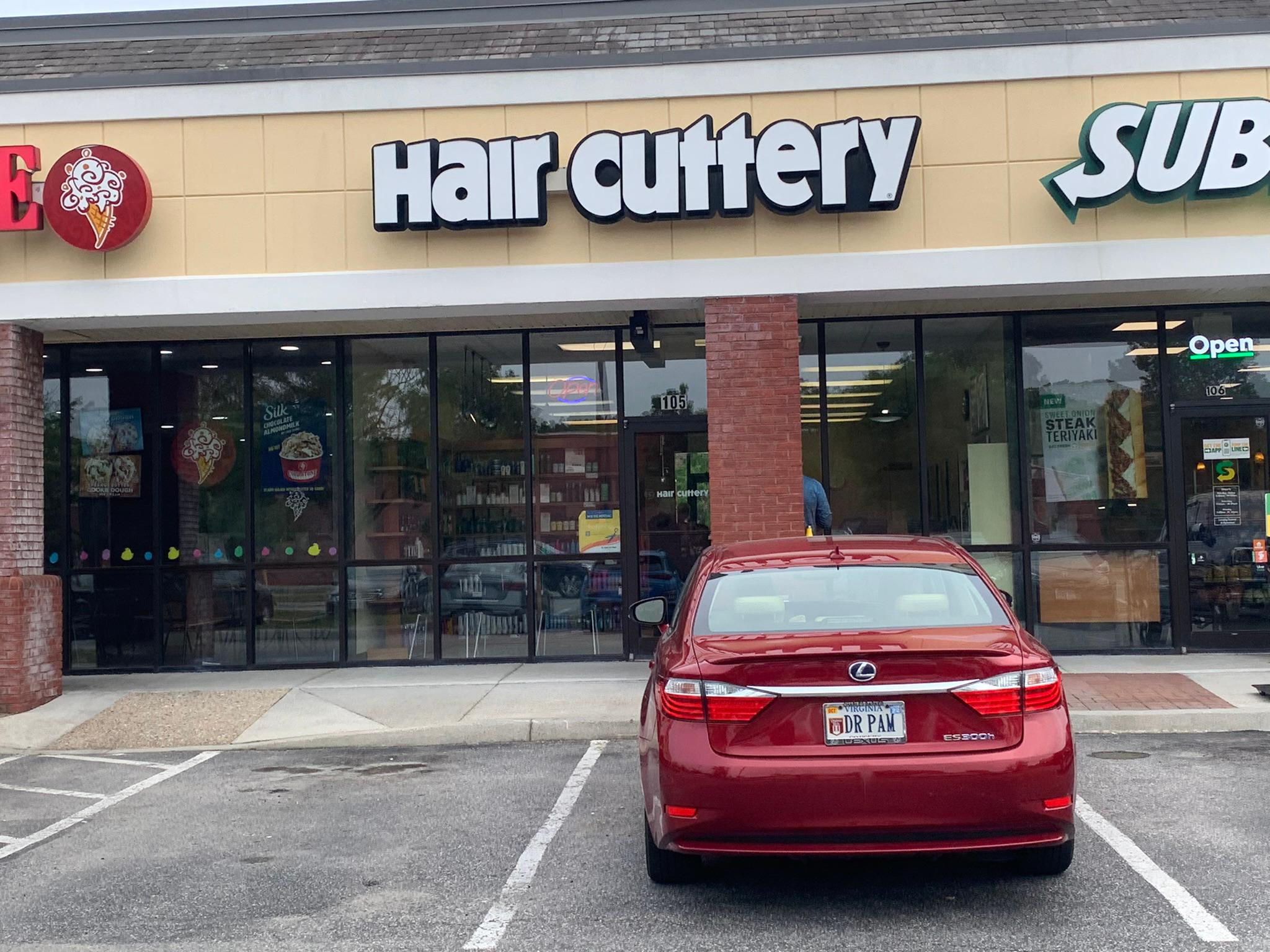 The front entrance of Hair Cuttery at Lynnhaven Square.