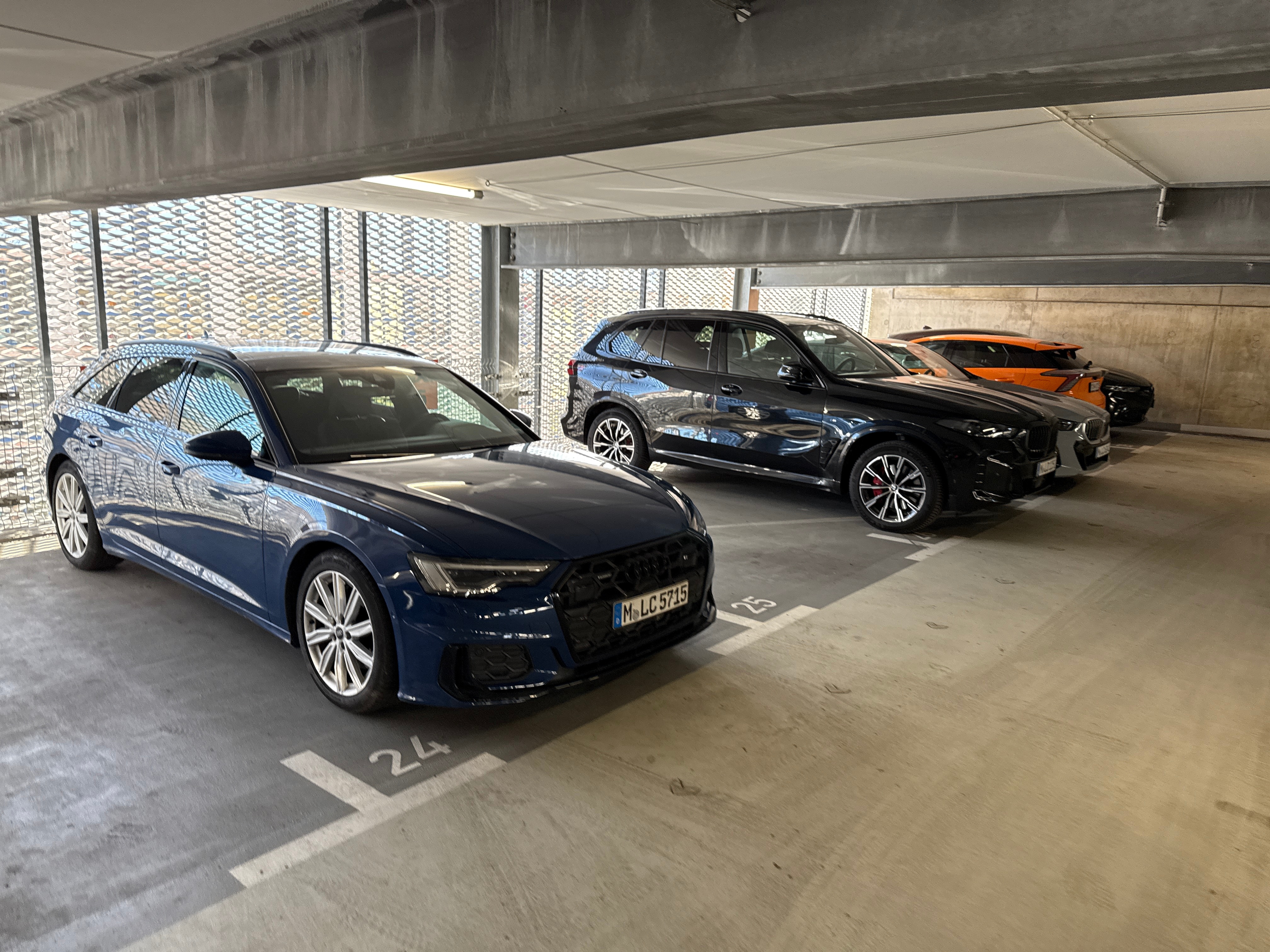 SIXT Autovermietung Leipzig Zentrum/Thomasium, Käthe-Kollwitz-Str. 16-18 in Leipzig