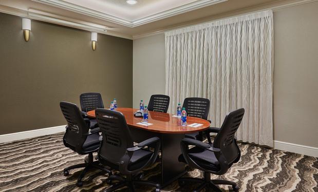 Images Staybridge Suites Orlando Airport South by IHG