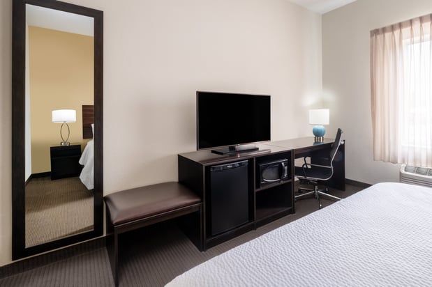 Images Garner Hotel Clarksville Northeast by IHG