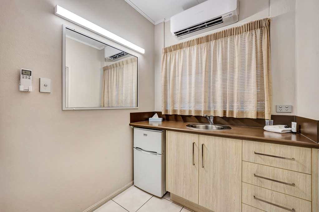 Images City Oasis Inn Townsville, SureStay Collection by Best Western
