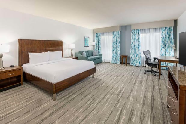 Images Hilton Garden Inn Boca Raton