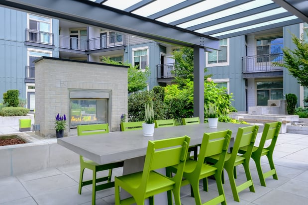 Images Elan Redmond Apartments