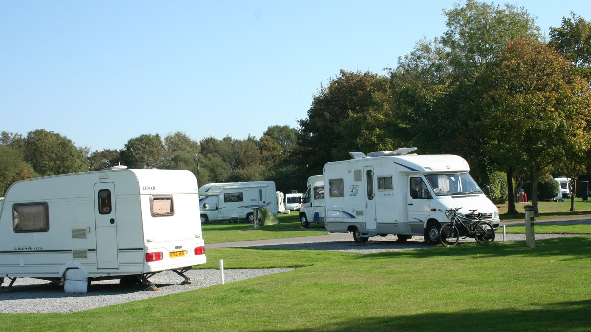 Images Rowan Park Caravan and Motorhome Club Campsite