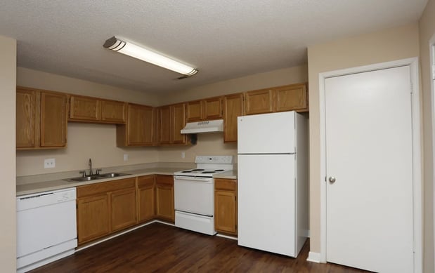 Images Jamestown Pointe Apartments