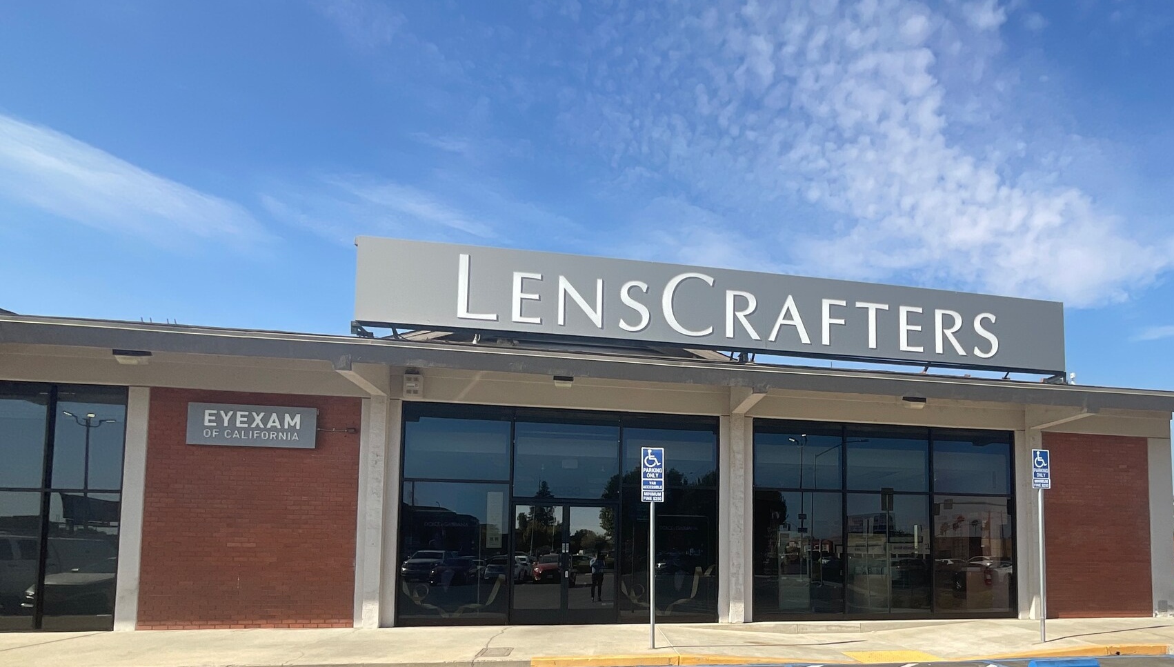 LensCrafters Image