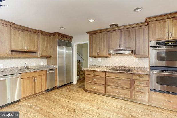 Images Jim Bim of Winning Edge Real Estate