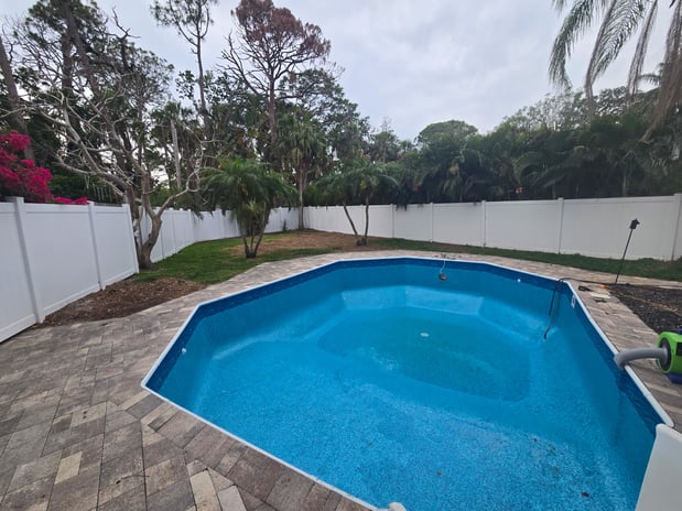 Images Paradise Palm Pools Inc