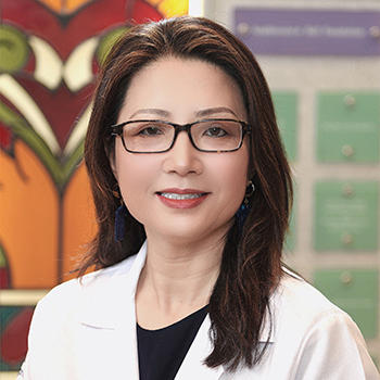Lingkun Kong, MD, PhD Optometry and Optometrist