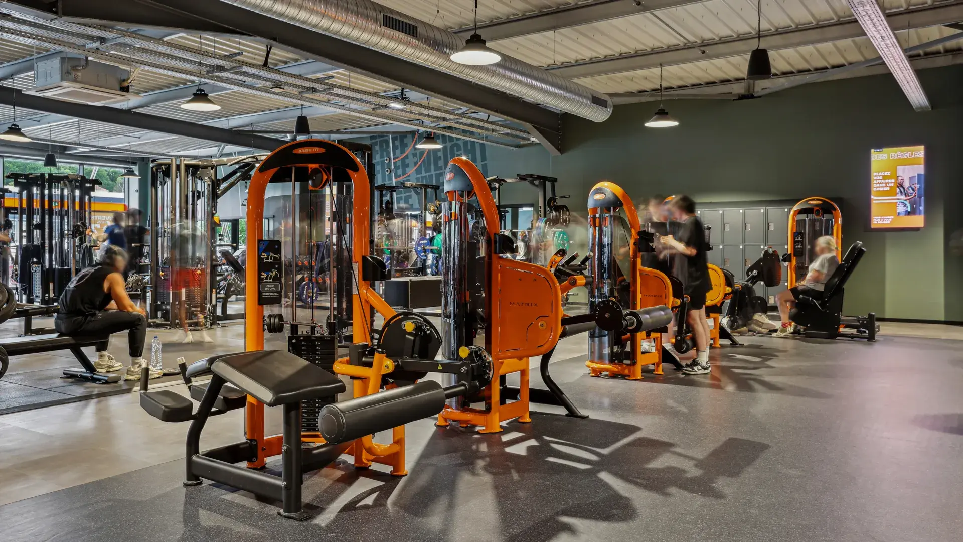 Images Basic-Fit 24/7