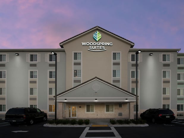 Images WoodSpring Suites Miami Southwest