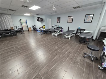 Images Baylor Scott & White Outpatient Therapy - Austin - Slaughter Lane