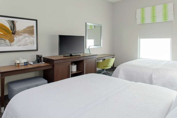 Images Hampton Inn and Suites Columbus Scioto Downs