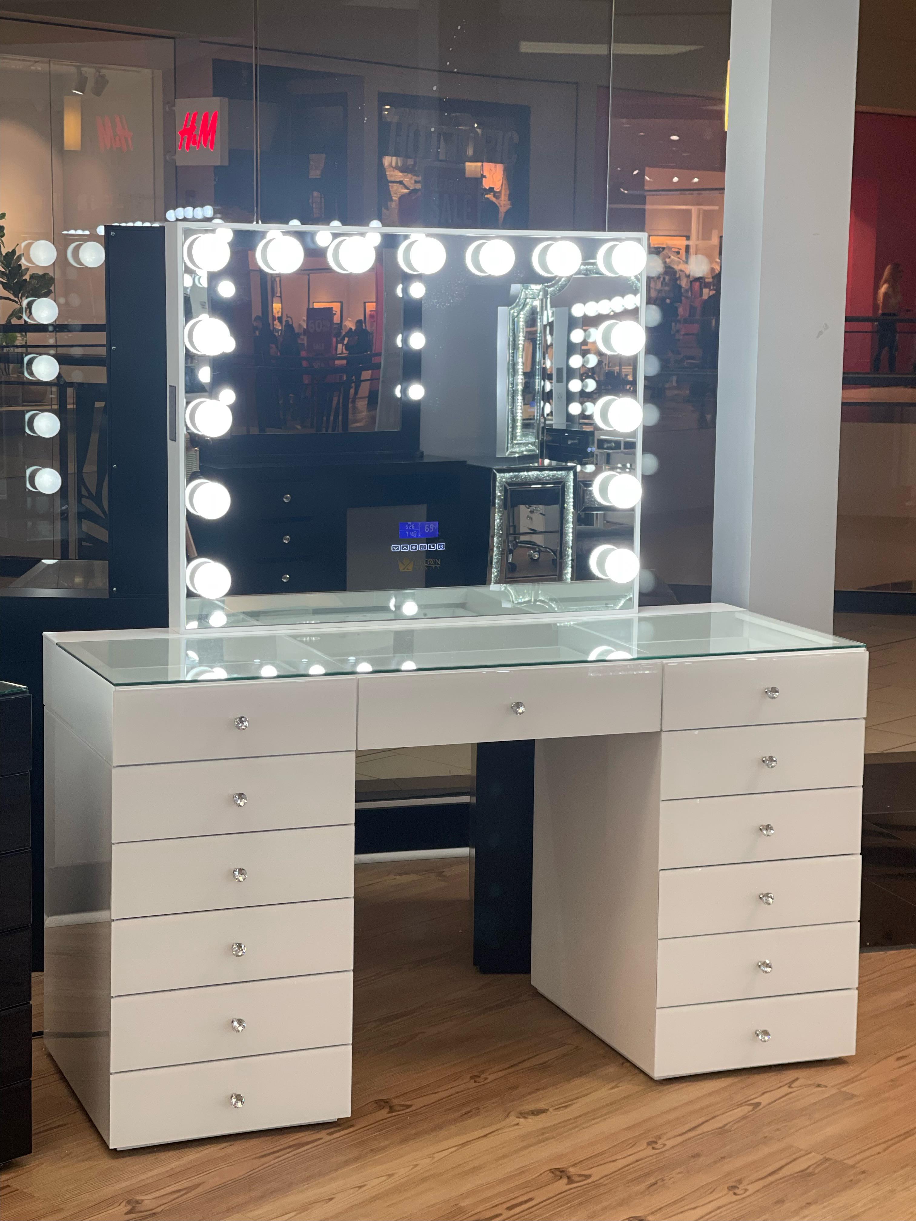 Queen Vanity Outlet