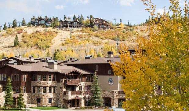 Images The Chateaux Deer Valley
