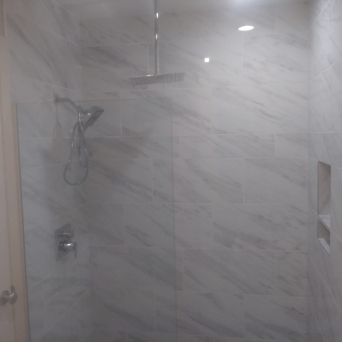 APR All Phase Remodeling &amp; Handyman Services Logo