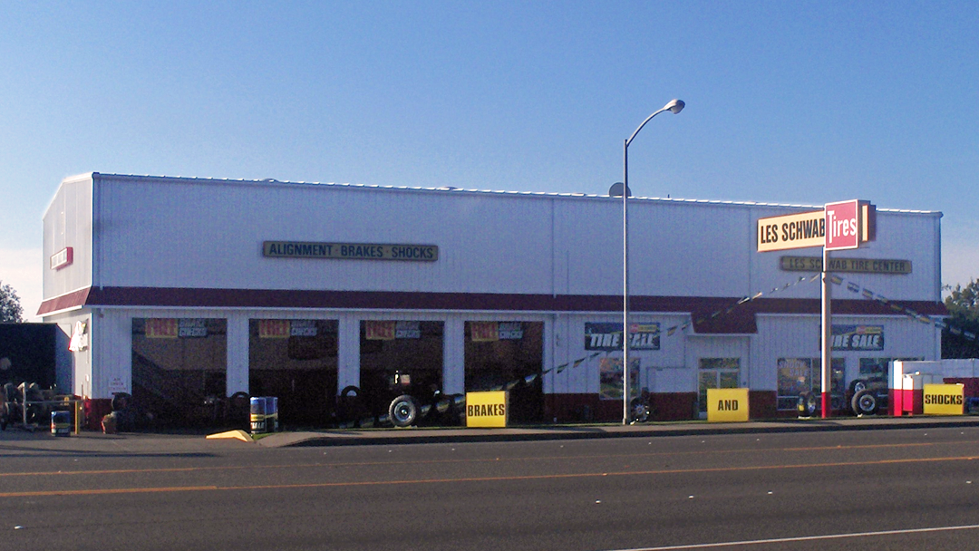 Les Schwab Tire Center